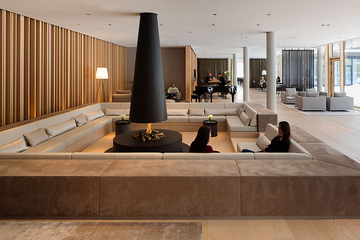 Lanserhof Health und Beauty Center, Tegernsee - einer der Behandlungsräume - TROPP LIGHTING DESIGN